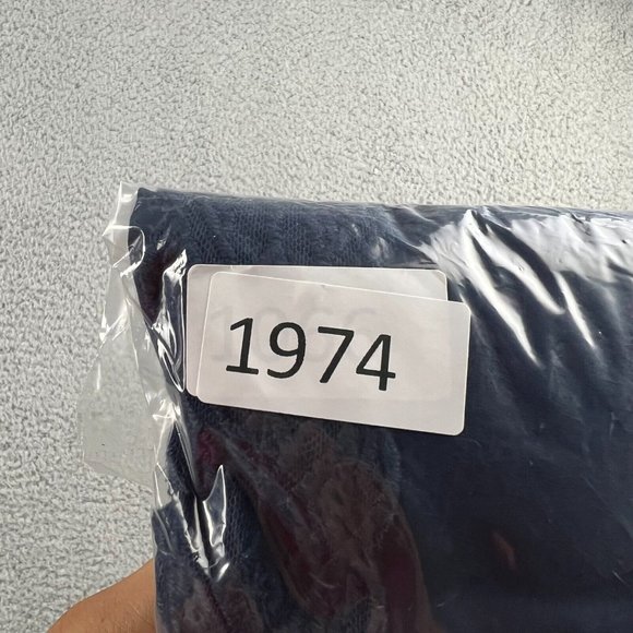 ASTR Women’s Navy Blue Dress Size Large Lace Blouson Polyester Casual - Picture 10 of 10